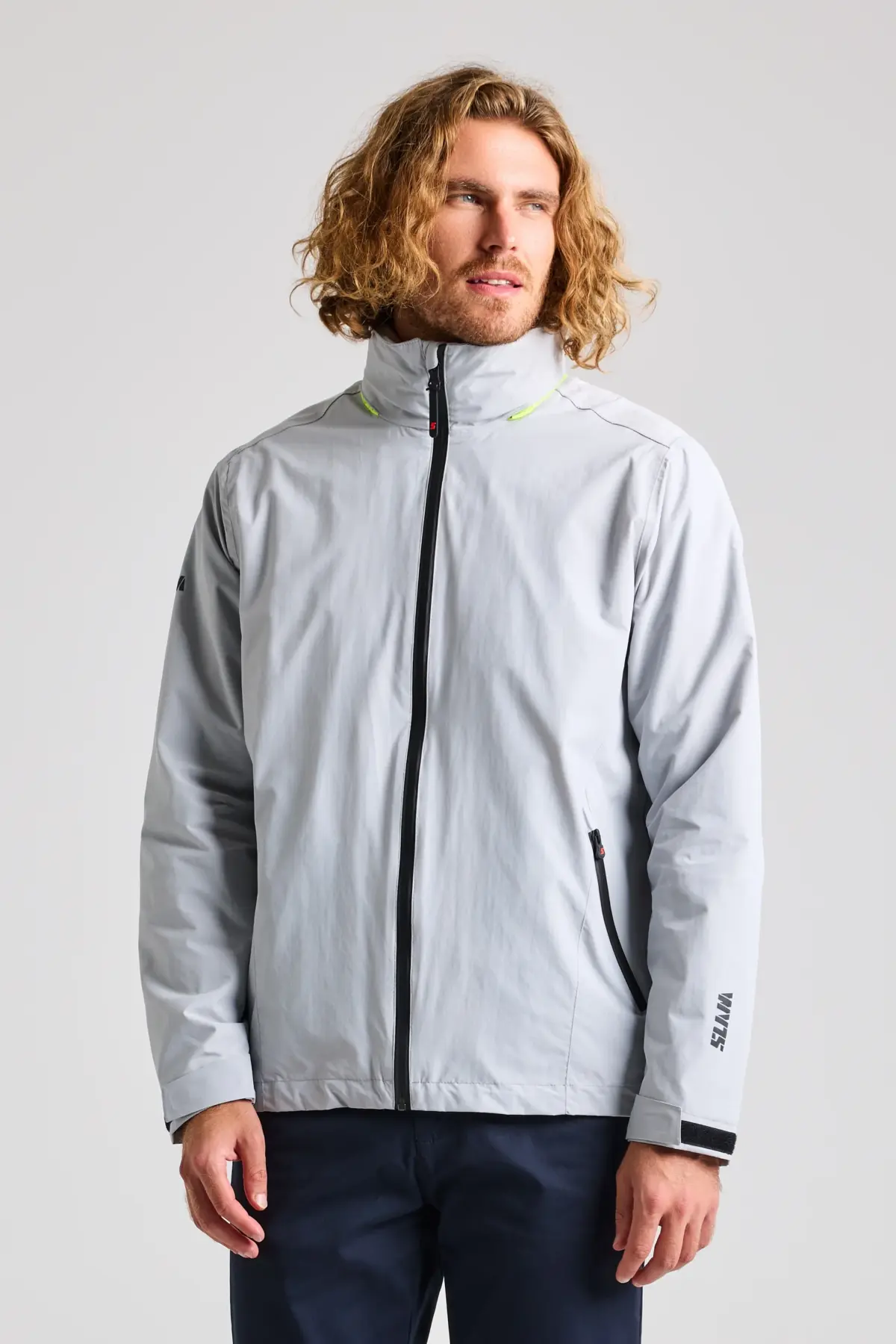 CREW WARM JAKNA SA KAPULJAČOM