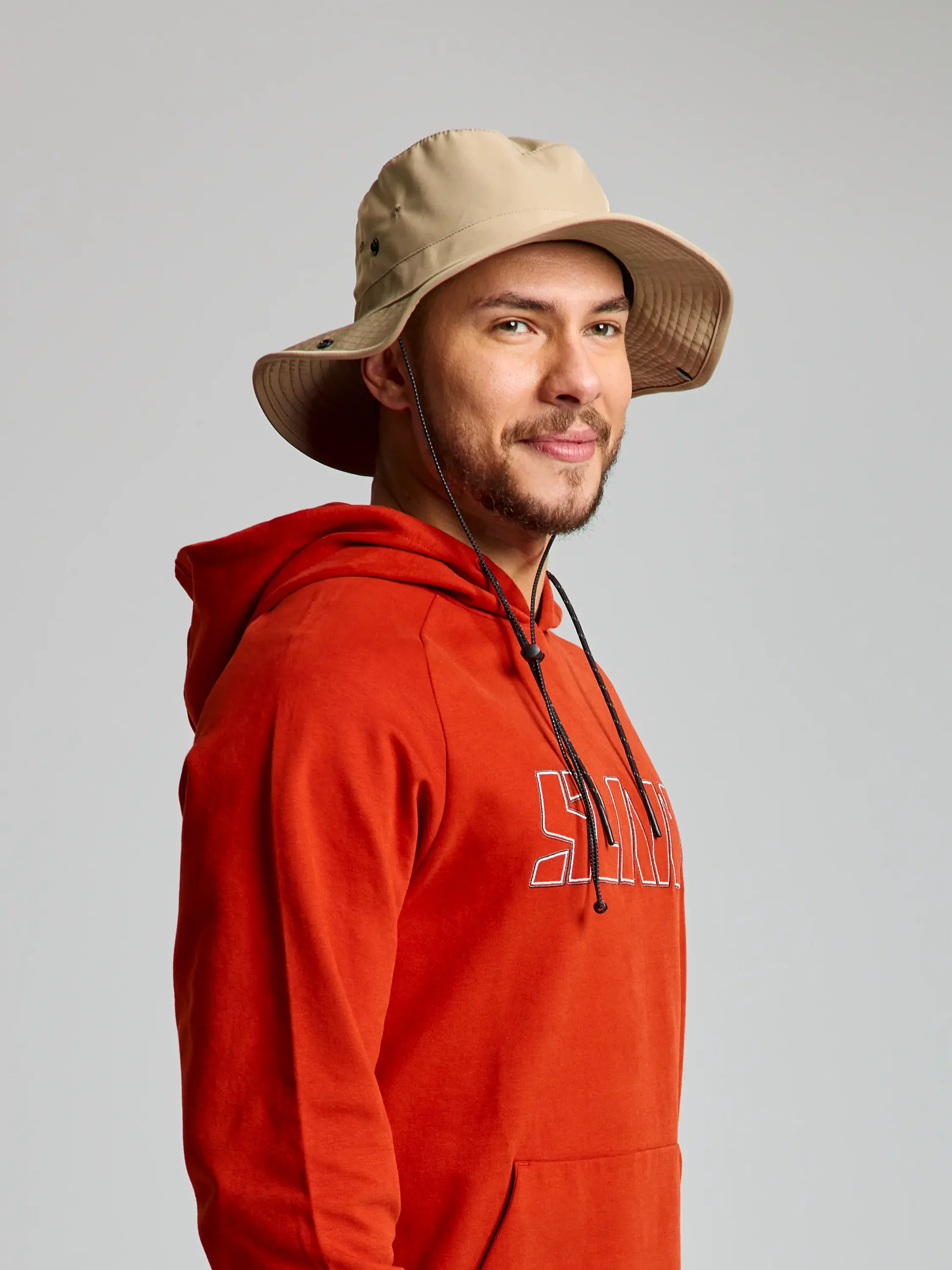 ŠEŠIR SA OBODOM - Slika 2