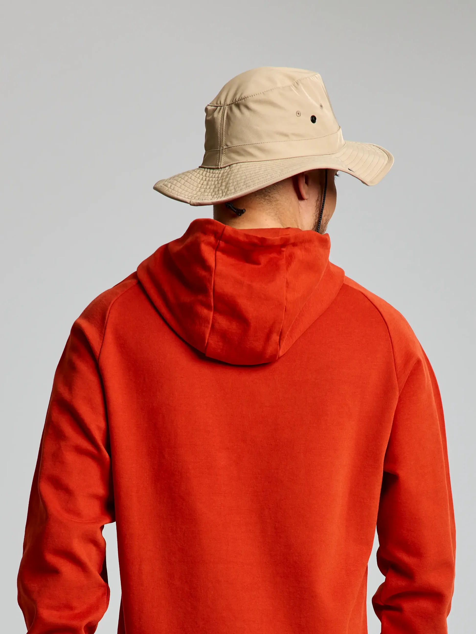 ŠEŠIR SA OBODOM - Slika 3