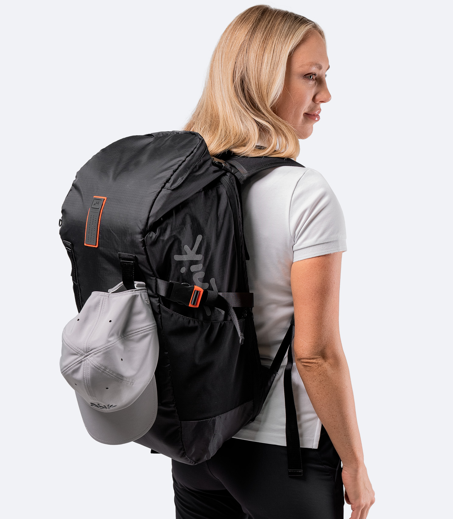 30L Backpack - Image 7